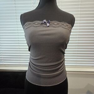 NWOT•Gray Lace Trim Tube Top with Bow